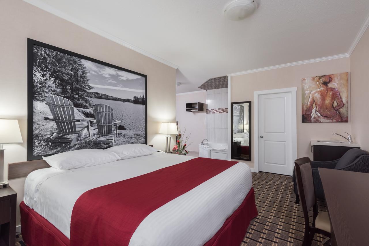 Motel Super 8 By Wyndham Watrous Exterior foto