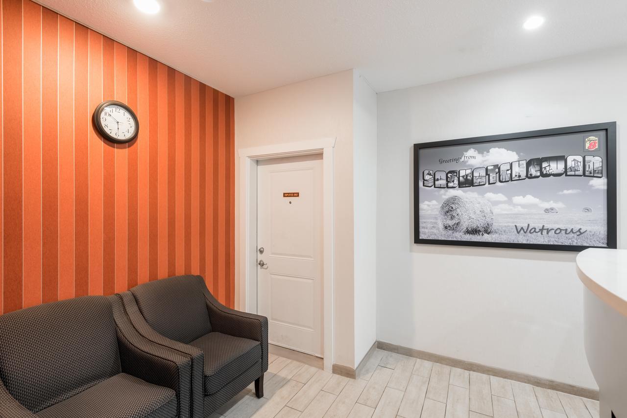 Motel Super 8 By Wyndham Watrous Exterior foto