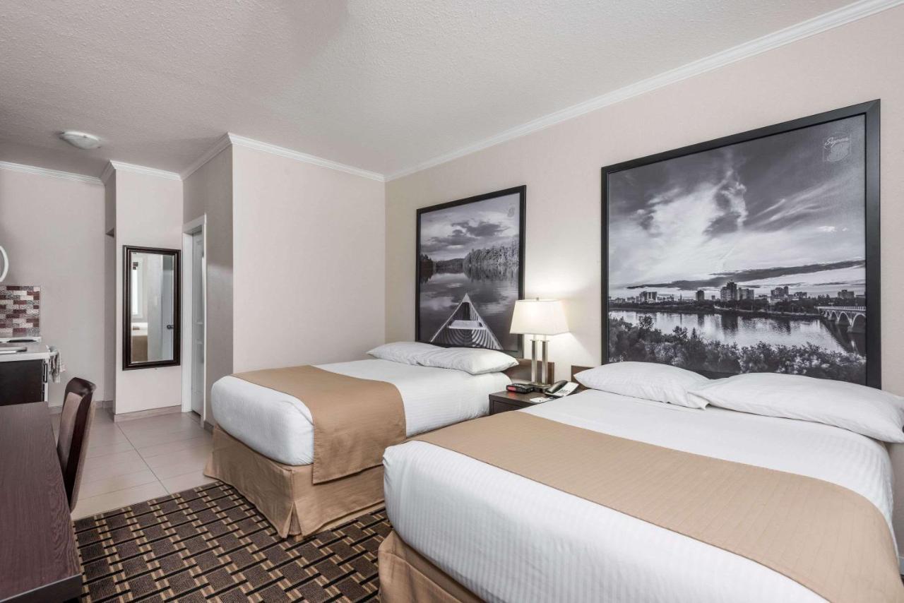 Motel Super 8 By Wyndham Watrous Exterior foto